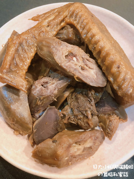【網路超夯團購美食】踏輕  櫻桃鴨無糖滷味｜吃過停不了的涮嘴滷味 @貝大小姐的多元心宇宙