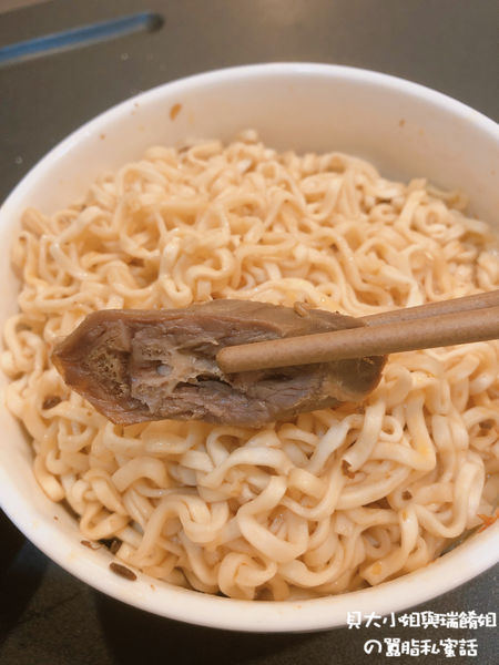 【網路超夯團購美食】踏輕  櫻桃鴨無糖滷味｜吃過停不了的涮嘴滷味 @貝大小姐的多元心宇宙
