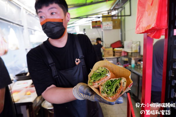 【台北 西湖站 / 港墘站美食】老大爺煎餅果子 / 內湖美食推薦 @貝大小姐的多元心宇宙